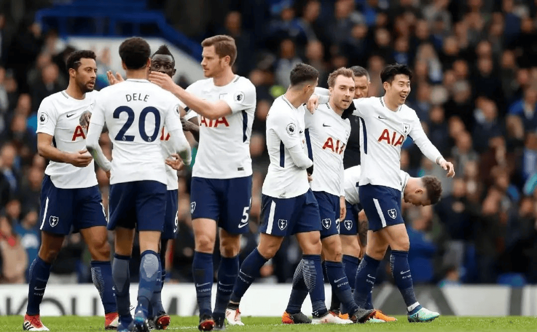 官方：法国国家队补招尤文图斯中场凯夫伦-图拉姆